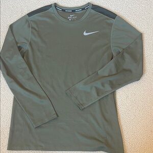 Nike Men's Green Long Sleeve Dri-FIT Shirt
